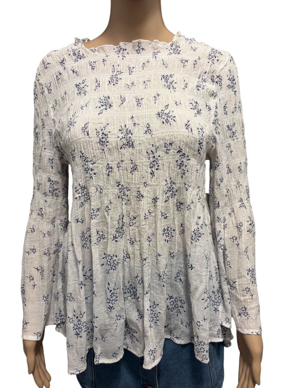 Adiva White Floral Smocked Blouse Size Large